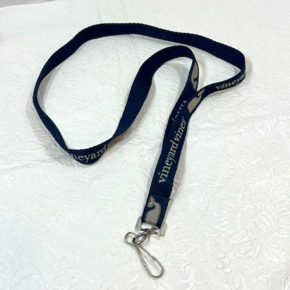 Vineyard Vines Lanyard For Keys, Name Tags, IDs, Badge Holder 20"